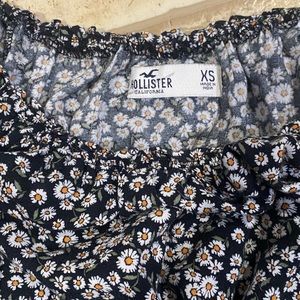 Hollister romper, size extra small